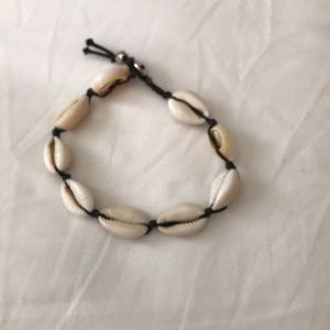 Shell anklet
